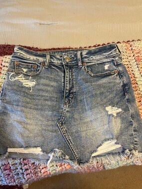 American Eagle Distressed Blue Denim Women's Skirt